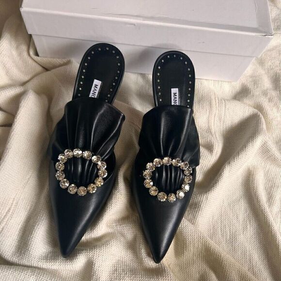 Manolo Blahnik Capitana Leather Buckle Mules Black 36 NEW - Picture 2 of 14